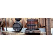 nous avons sélectionné pour vous les meilleurs pressoirs pour une production de jus de fruits familiale et artisanale